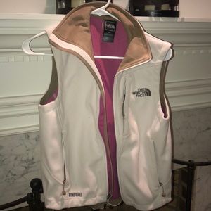 North face vest